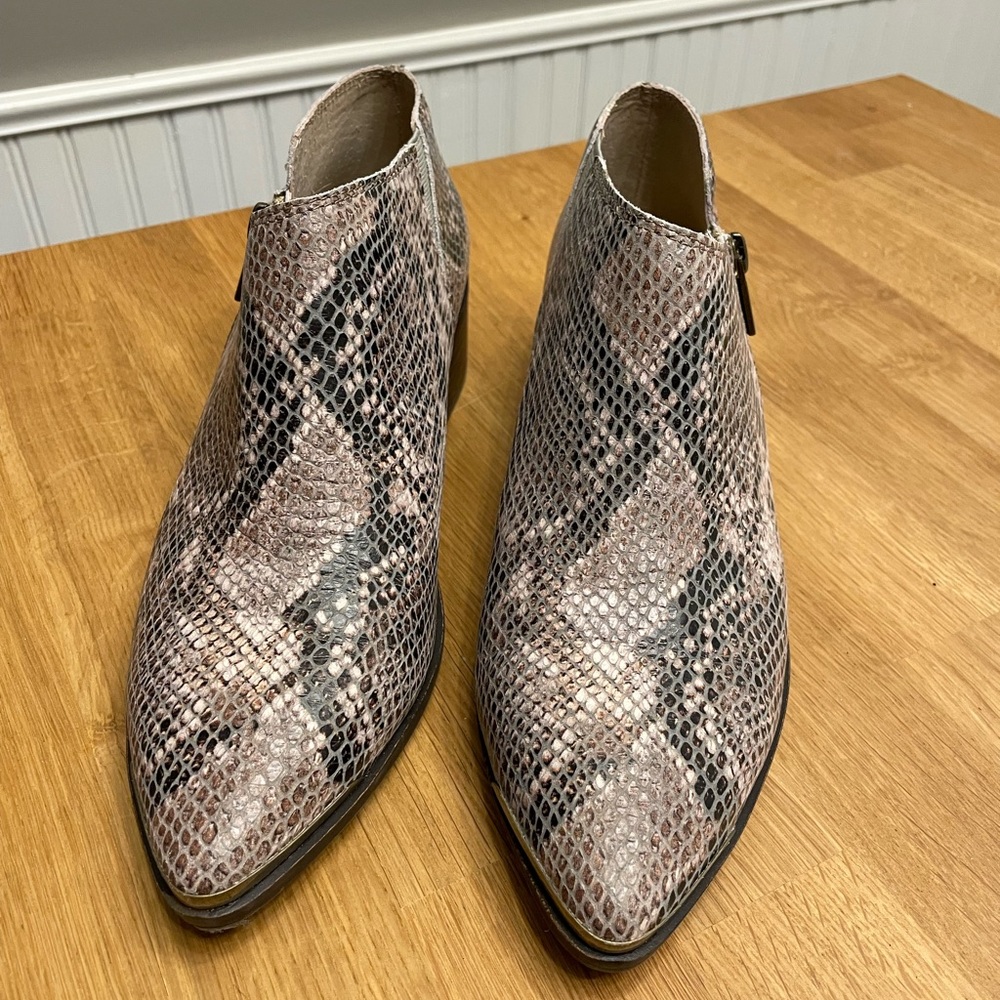 Lucky Brand Koben Ankle Bootie